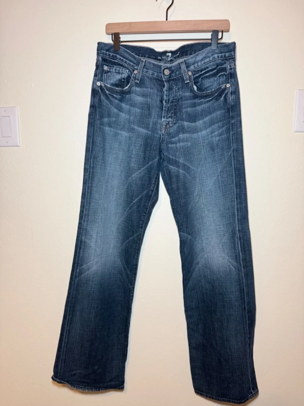 7 For All Mankind description stylish